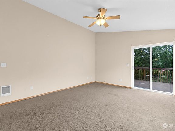 5th image of 90 Hill Drive