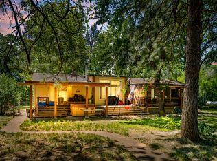 18064 Blackberry Ln, Redding, CA