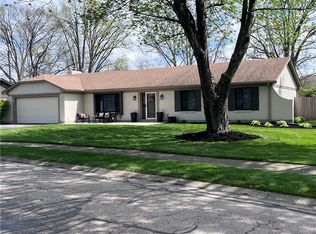 5278 Applecreek Rd, Dayton, OH 45429
