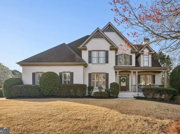 5975 Deerwoods Trl, Alpharetta, GA 30005