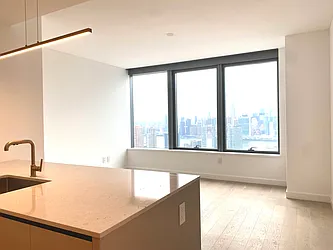 Rented by Chase Global Realty Corp