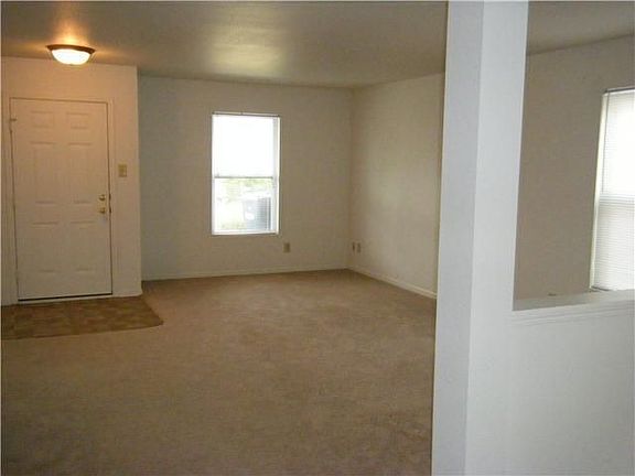 2nd image of 10220 Cumberland Pointe Blvd