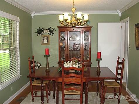 Dining room reduced