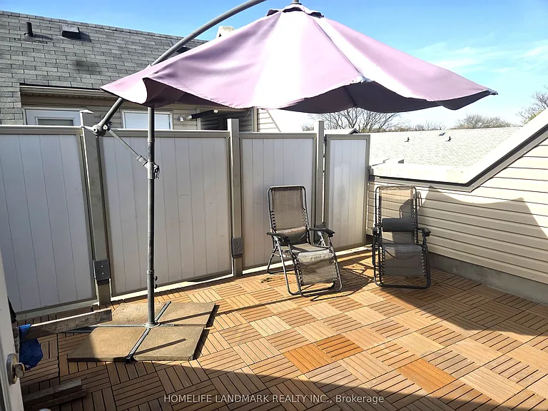 74 Munro St #2 — Photo 29