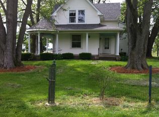 402 Campbell Rd, Greenwood, IN 46143