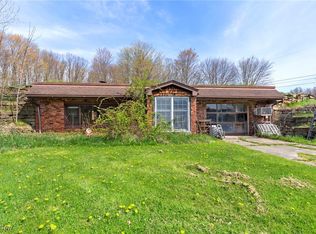 10334 Akron Canfield Rd, Canfield, OH 44406
