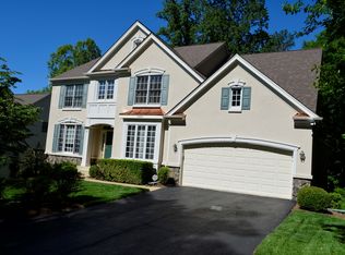 13608 Smallwood Ct, Chantilly, VA 20151