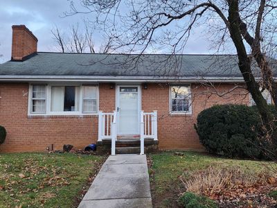 1216 Commonwealth Ave, Front Royal, VA, 22630