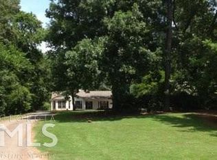 412 Kenilworth Cir, Stone Mountain, GA