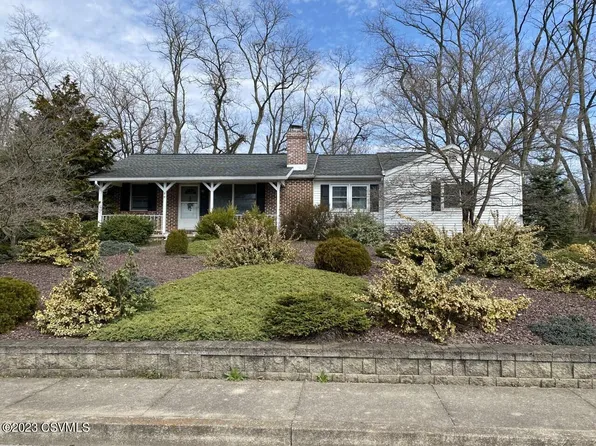10 Linda Ln, Selinsgrove, PA 17870