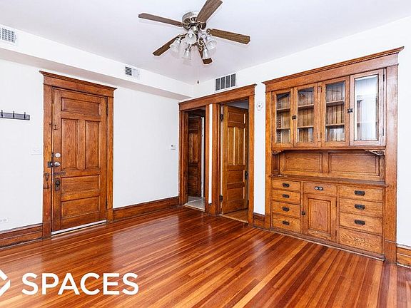 5th image of 1356 W Barry Ave #Twoe