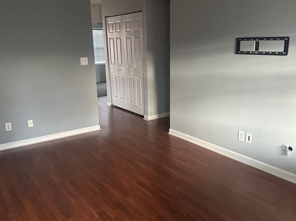 1112 Trinity St APT 407