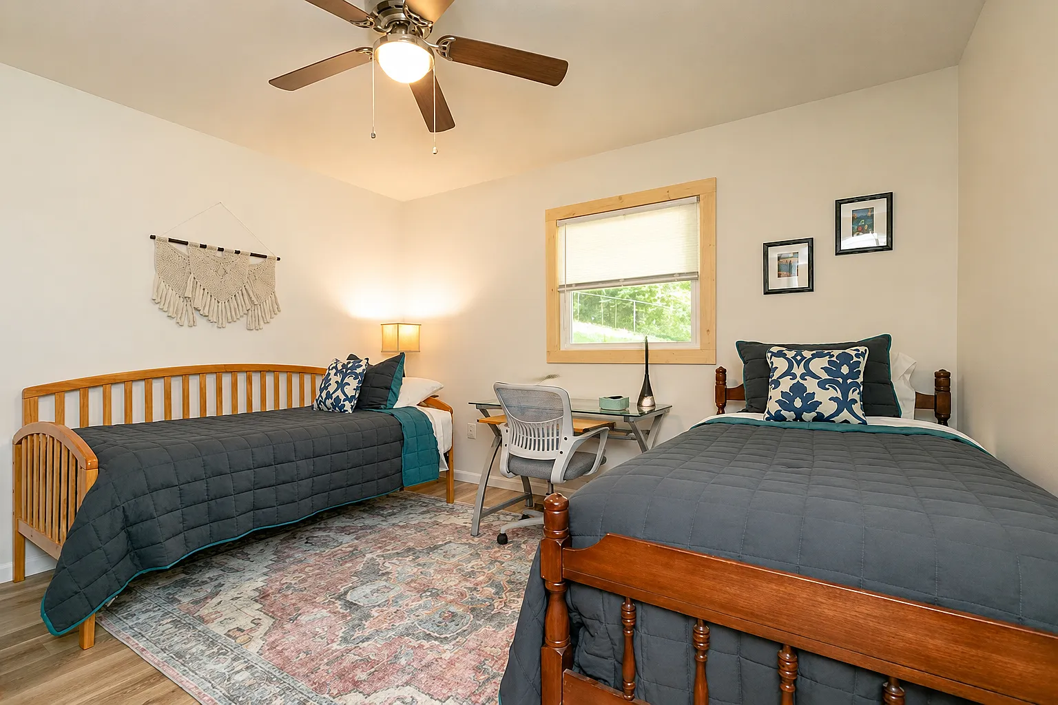 3 bed, 1200 sqft, $5,000 — Photo 2
