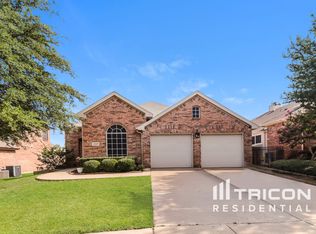 6018 Holly Crest Ln, Sachse, TX 75048
