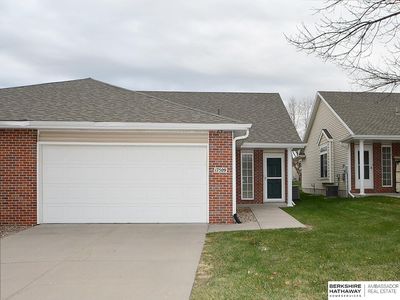 17509 Parker Plz, Omaha, NE, 68118