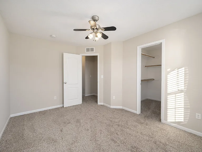 Tiffany Hills Townhomes — Photo 21