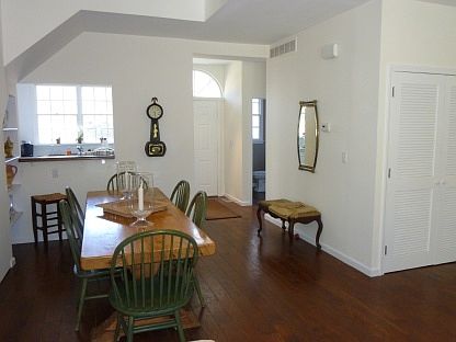 5th image of 20 Hubbard Ln Unit 101