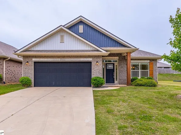 761 Radner Way, Boiling Springs, SC 29316
