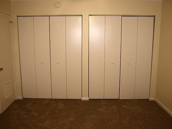 5th image of 318 Southwind Dr APT 33