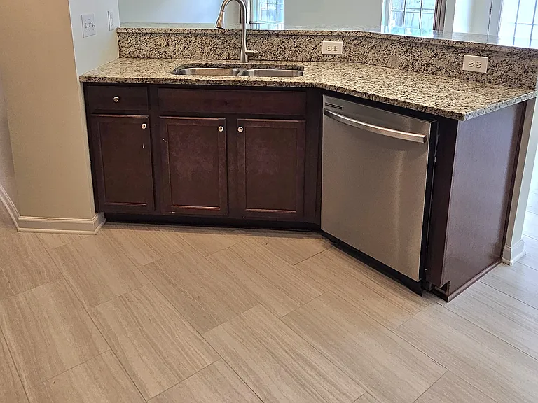 401 Bear Tree Ct — Photo 27