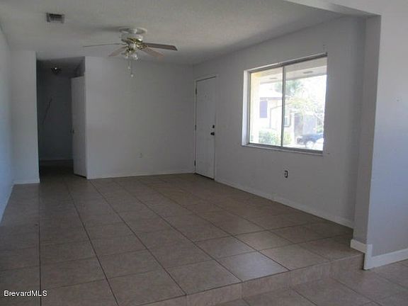 2nd image of 2565 Via Vittoria Ct