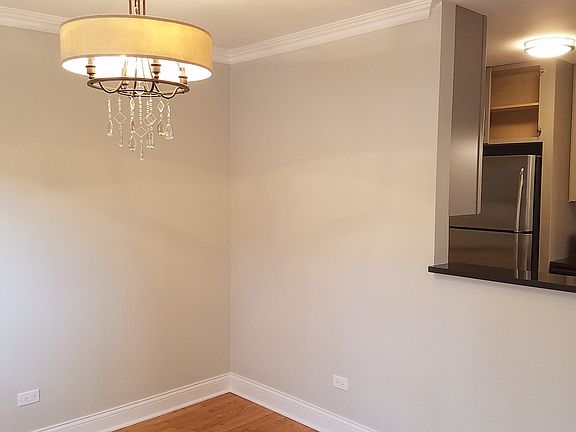4th image of 5949 N Odell Ave APT 1W