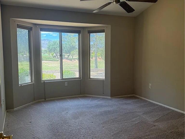 2425 Showcase Dr — Photo 36