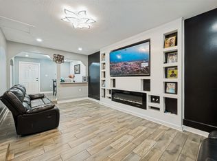4332 Quails Ln, Fort Worth, TX 76119