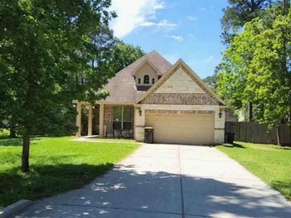 1011 McDaniel Dr, Magnolia, TX 77354