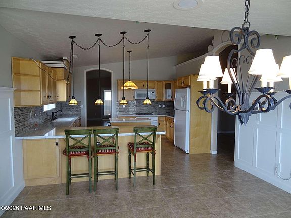 3rd image of 1926 Ventnor Cir