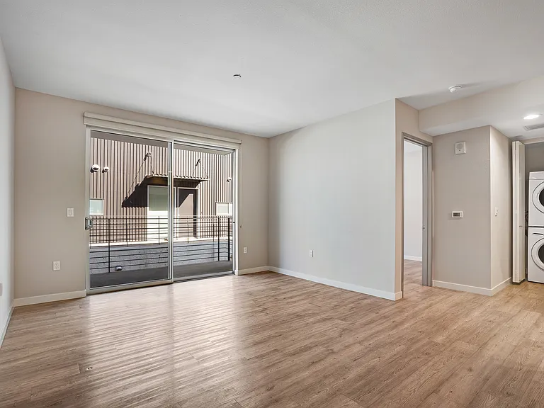 16300 Ventura Blvd #312 — Photo 29
