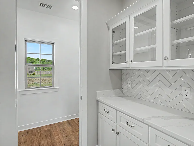 4677 Taylor Trl — Photo 9