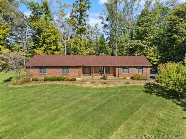 8886 Rufing Road, Greenville, IN 47124