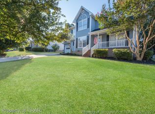 7667 Glenbrook Rd, Fayetteville, NC 28314