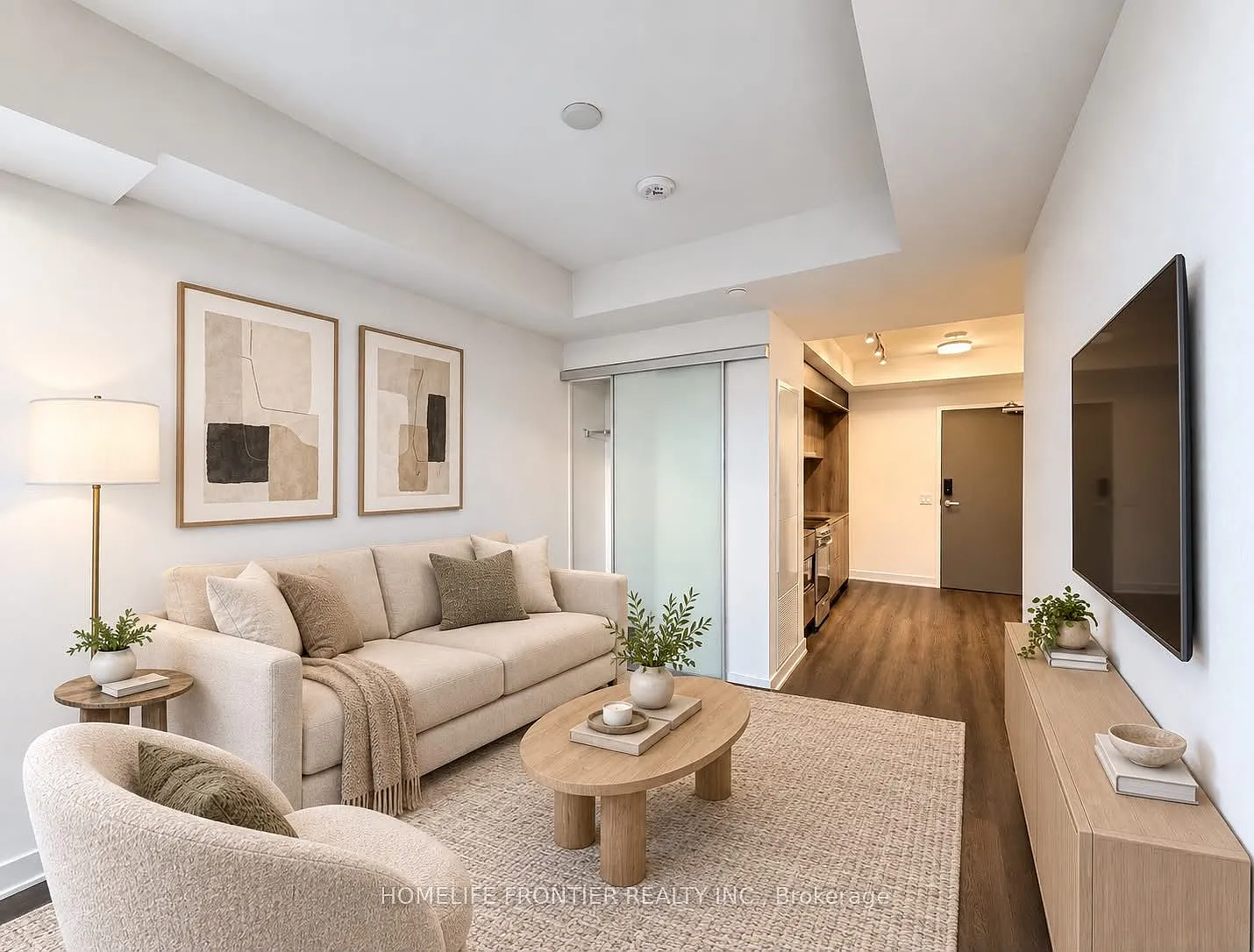 2 bed, $1,949 — Photo 1