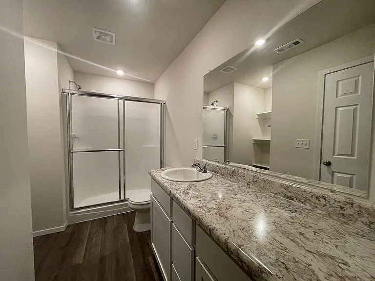 2609 S Silver St — Photo 8
