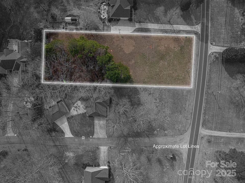 2nd image of 294 Upper Stanley Rd
