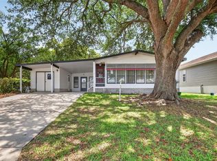 1625 Hilton Head Blvd, Lady Lake, FL 32159