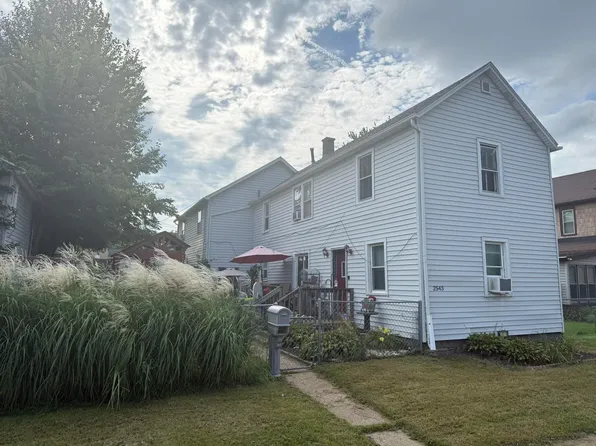 2543 Washington St, Dubuque, IA 52001