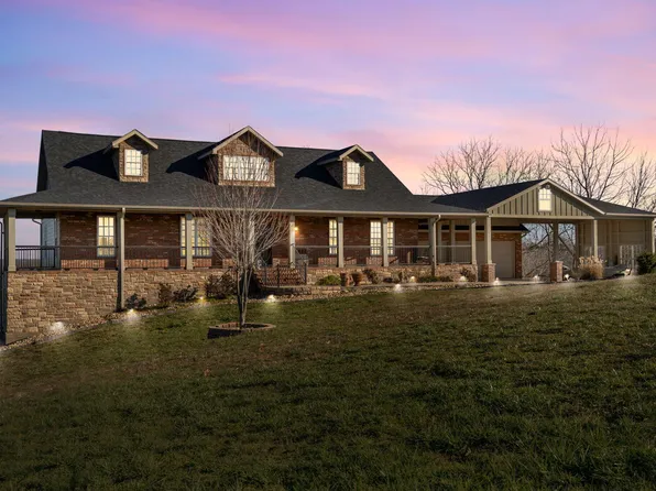 358 Spring View Place, Reeds Spring, MO 65737