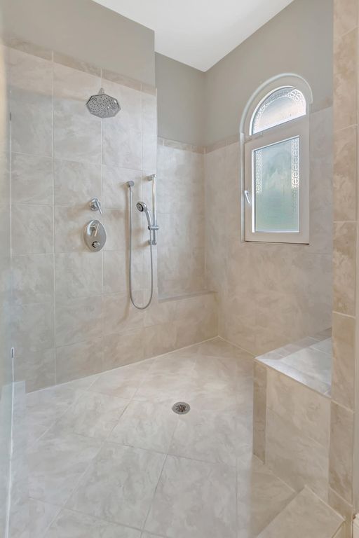 1776 BAY Drive, photo 9