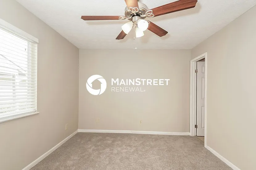 5831 Timber Lake Way — Photo 4