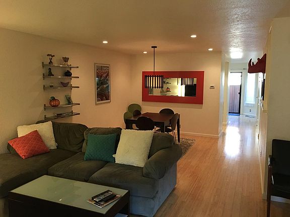 4th image of 18007 Hillwood Ln