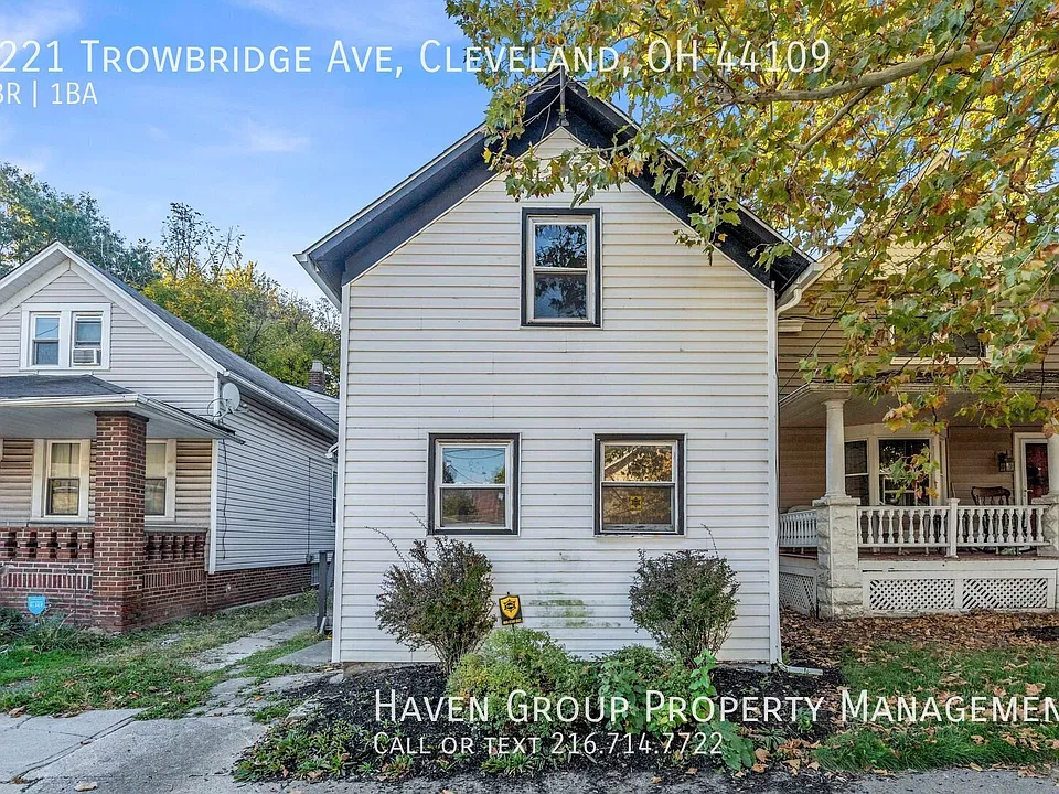 3221 Trowbridge Ave