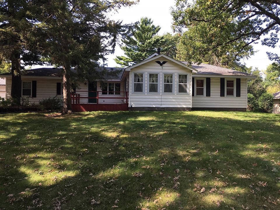 2nd image of 3803 New Brighton Rd