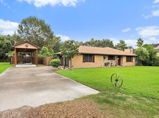 156 Ridgewood St, Bridge City, TX 77611