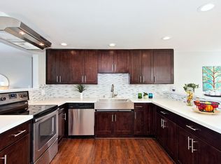 9422 24th Ave SW, Seattle, WA 98106