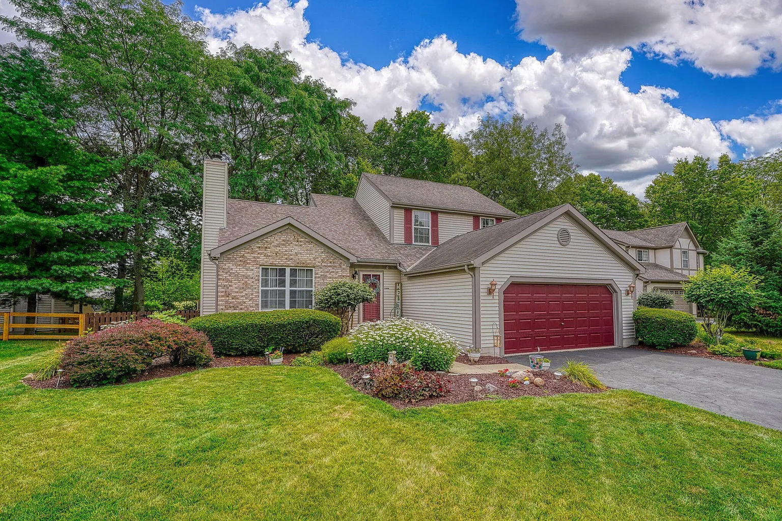 5806 Birch Bark Ct photo 1