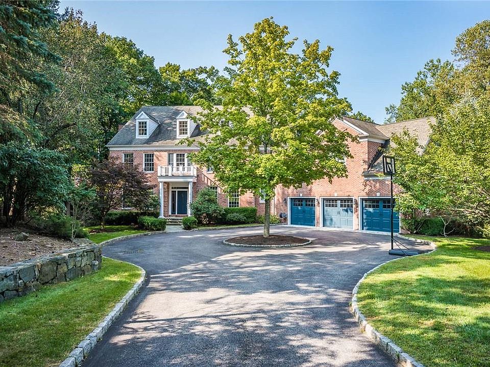 1st image of 46 Manor Pond Lane