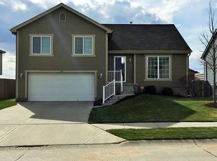 5156 N 169th St, Omaha, NE 68116